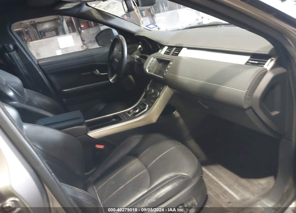 2017 LAND ROVER RANGE ROVER EVOQUE SE/SE PREMIUM VIN: SALVP2BG0HH201796