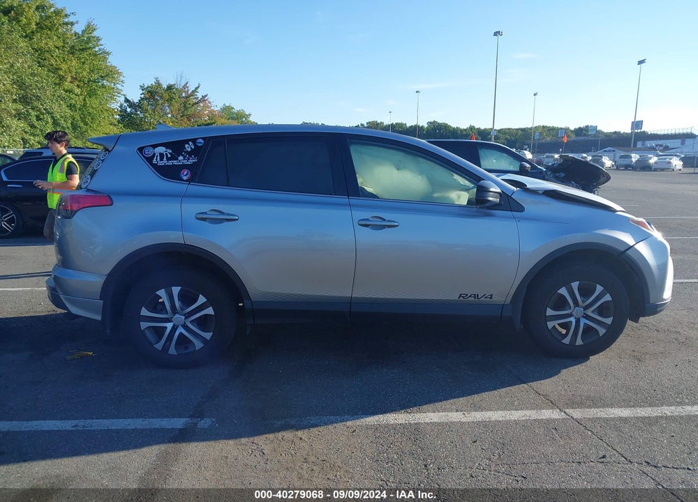 2018 TOYOTA RAV4 LE VIN: JTMBFREV0JJ233355