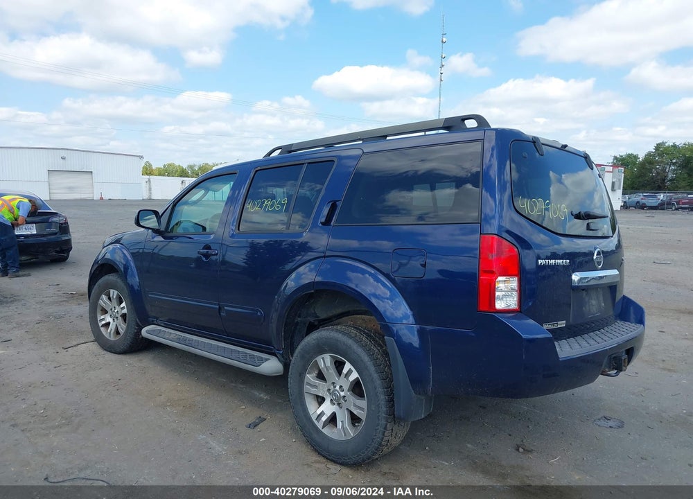 2010 NISSAN PATHFINDER SE VIN: 5N1AR1NB7AC610256