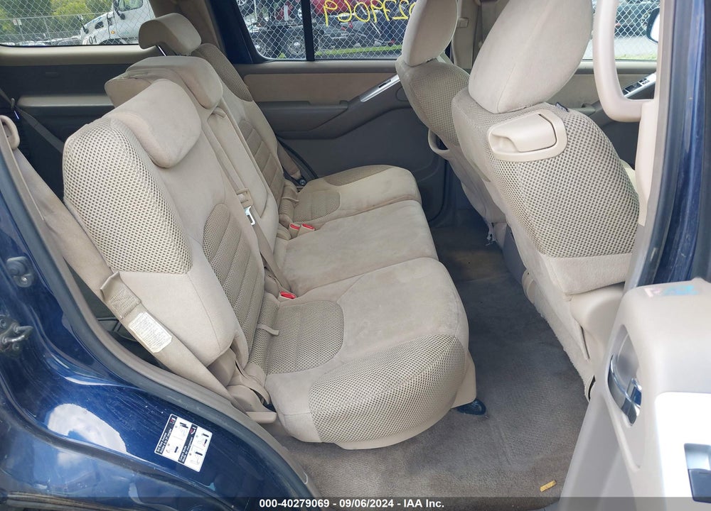 2010 NISSAN PATHFINDER SE VIN: 5N1AR1NB7AC610256