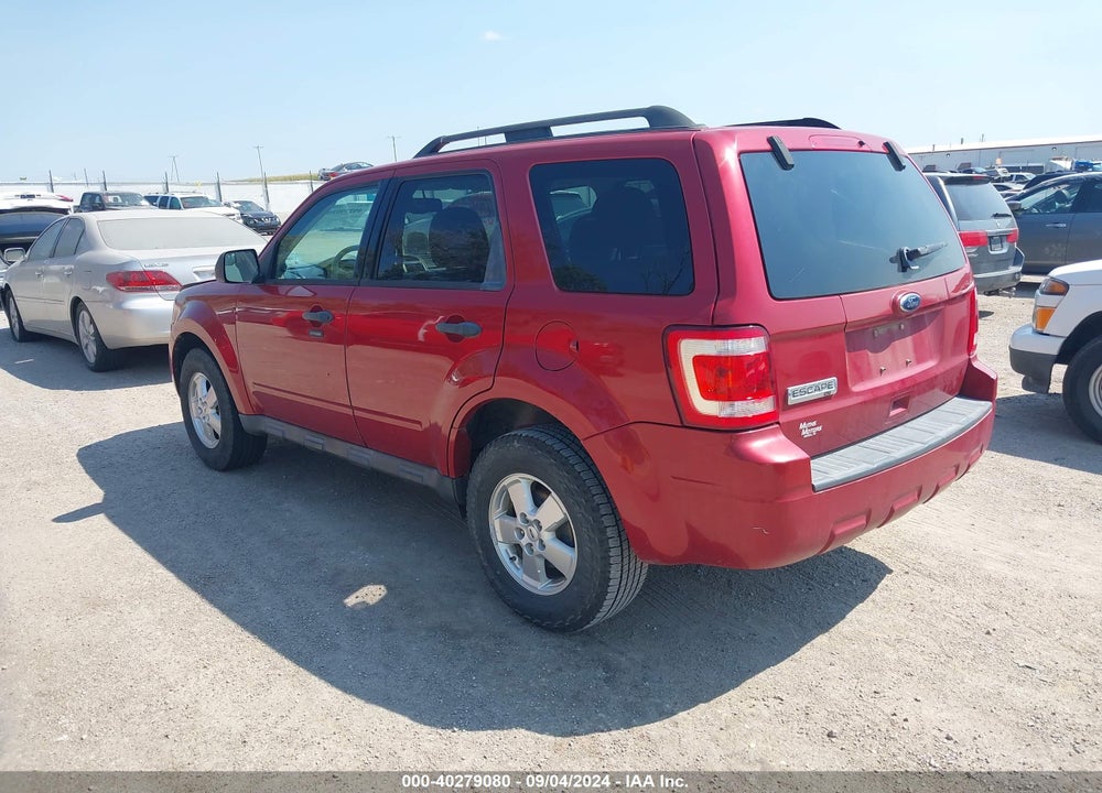 2011 FORD ESCAPE XLT VIN: 1FMCU0D70BKA14671