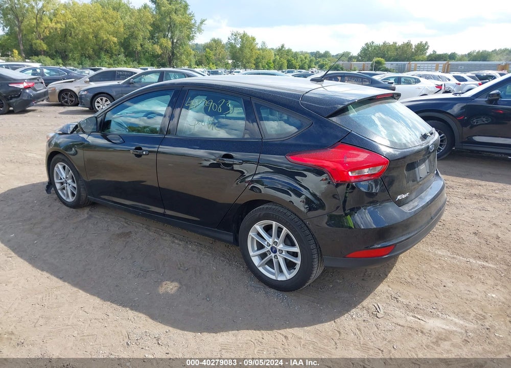 2018 FORD FOCUS SE VIN: 1FADP3K28JL260326