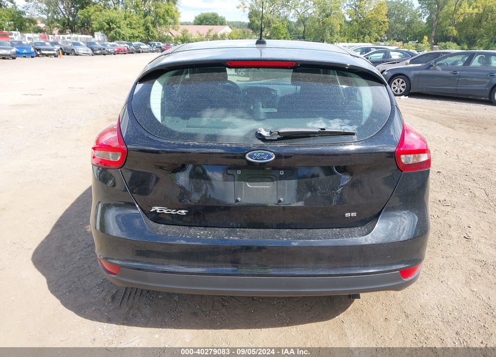2018 FORD FOCUS SE VIN: 1FADP3K28JL260326
