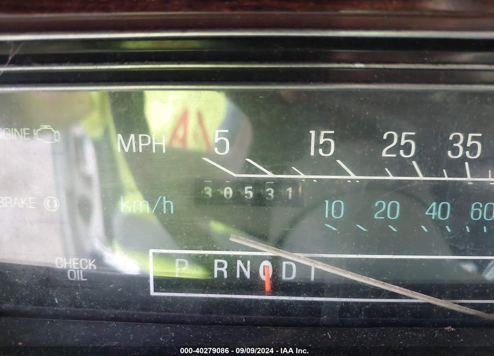 1985 FORD LTD CROWN VICTORIA VIN: 2FABP43F2FX253008