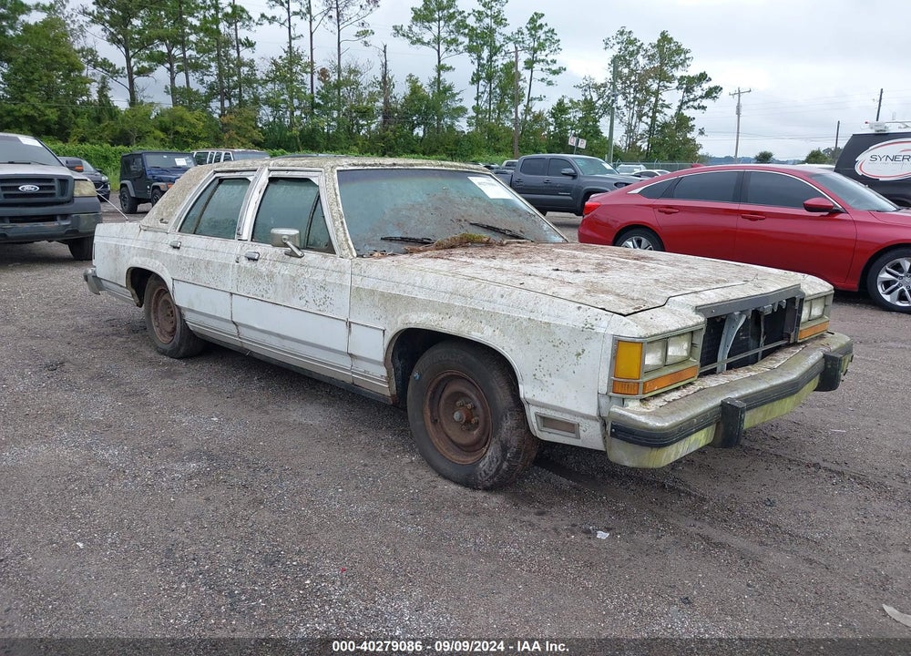 1985 FORD LTD CROWN VICTORIA VIN: 2FABP43F2FX253008