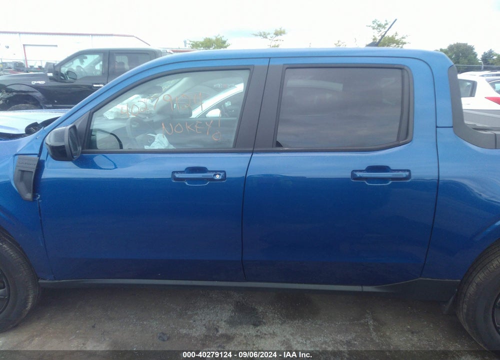 2024 FORD MAVERICK LARIAT VIN: 3FTTW8M37RRA43018