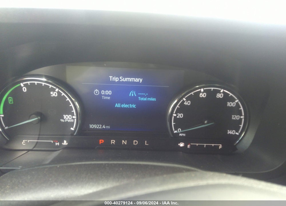 2024 FORD MAVERICK LARIAT VIN: 3FTTW8M37RRA43018