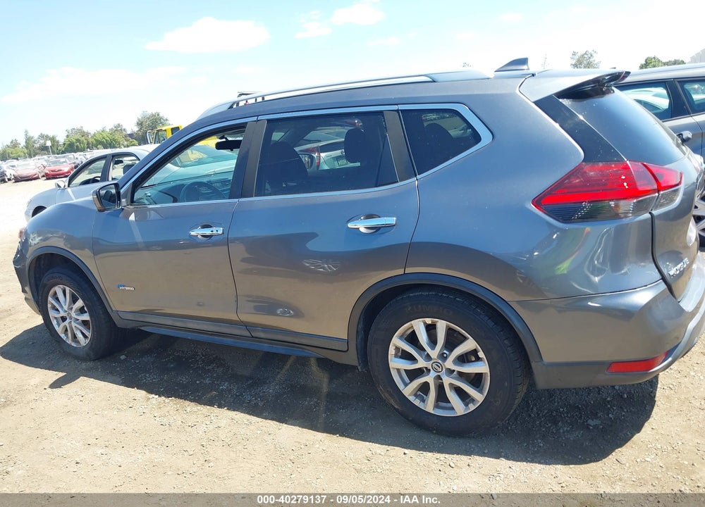2017 NISSAN ROGUE HYBRID SV VIN: 5N1ET2MV9HC830657
