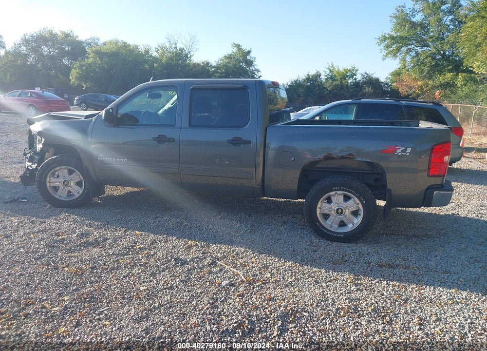 2011 CHEVROLET SILVERADO 1500 LT VIN: 1GCPKSE32BF141370