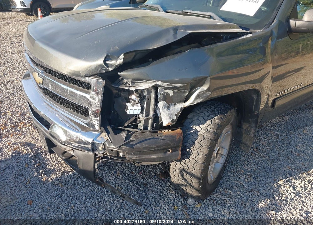 2011 CHEVROLET SILVERADO 1500 LT VIN: 1GCPKSE32BF141370