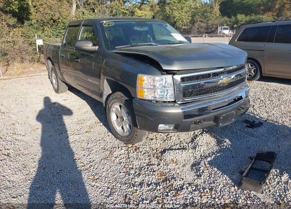 2011 CHEVROLET SILVERADO 1500 LT VIN: 1GCPKSE32BF141370