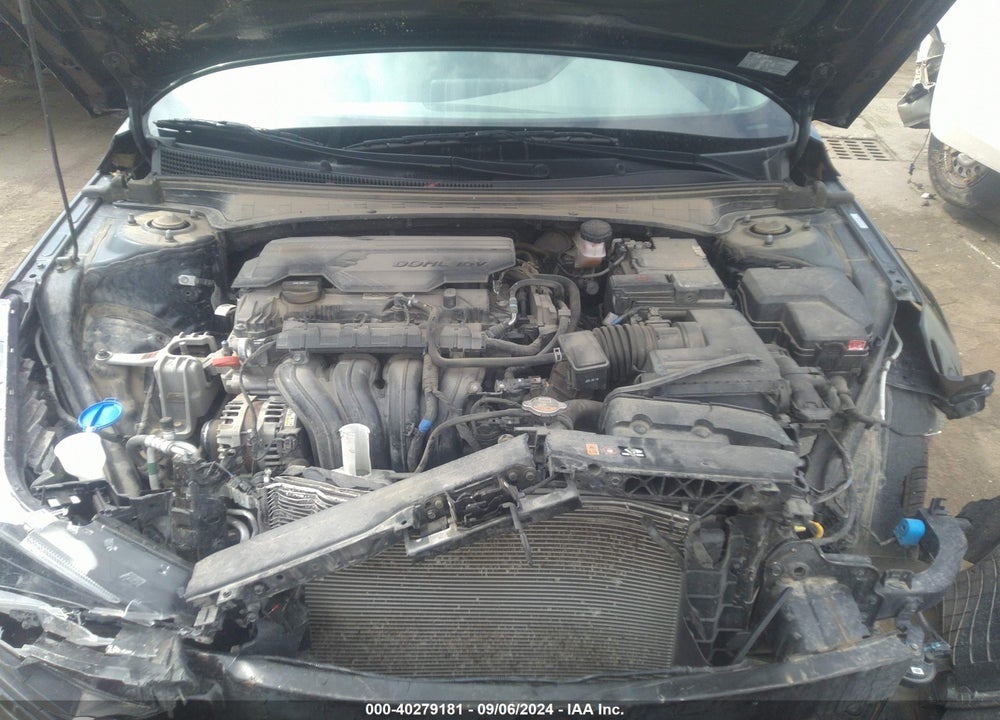 2022 HYUNDAI ELANTRA SEL VIN: 5NPLM4AG9NH076251