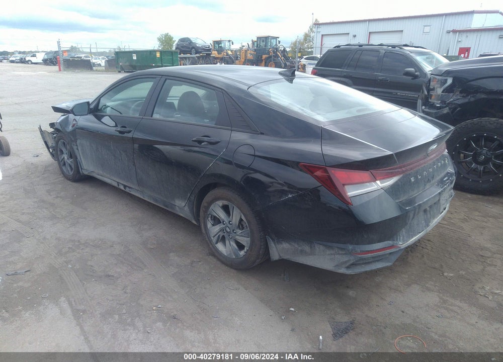 2022 HYUNDAI ELANTRA SEL VIN: 5NPLM4AG9NH076251