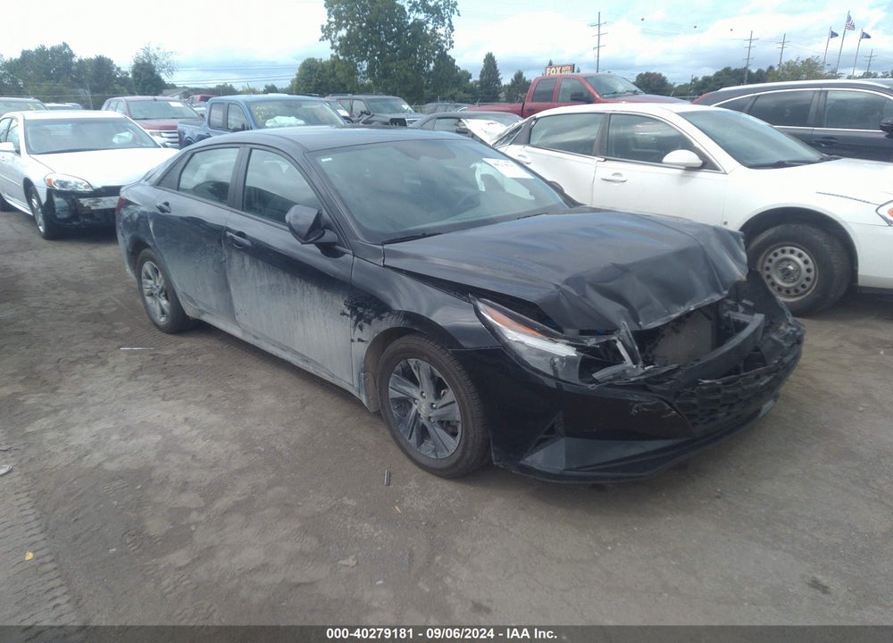 2022 HYUNDAI ELANTRA SEL VIN: 5NPLM4AG9NH076251