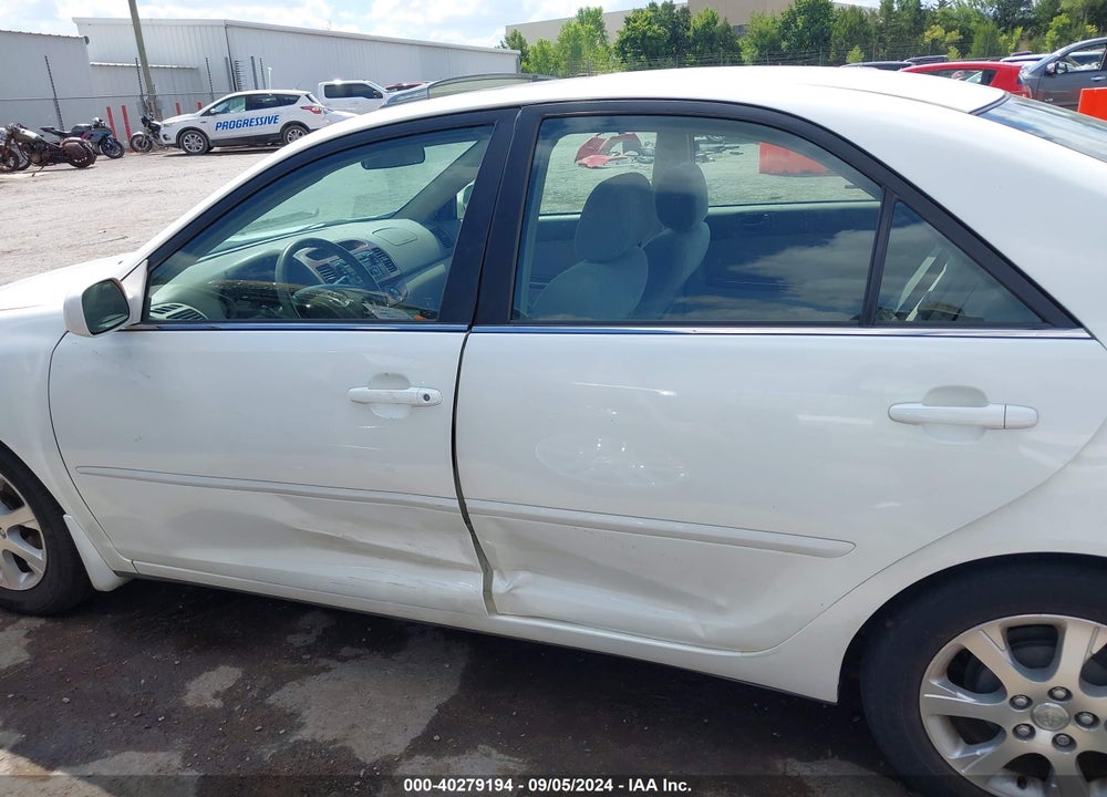 2004 TOYOTA CAMRY LE VIN: JTDBE32K340287186