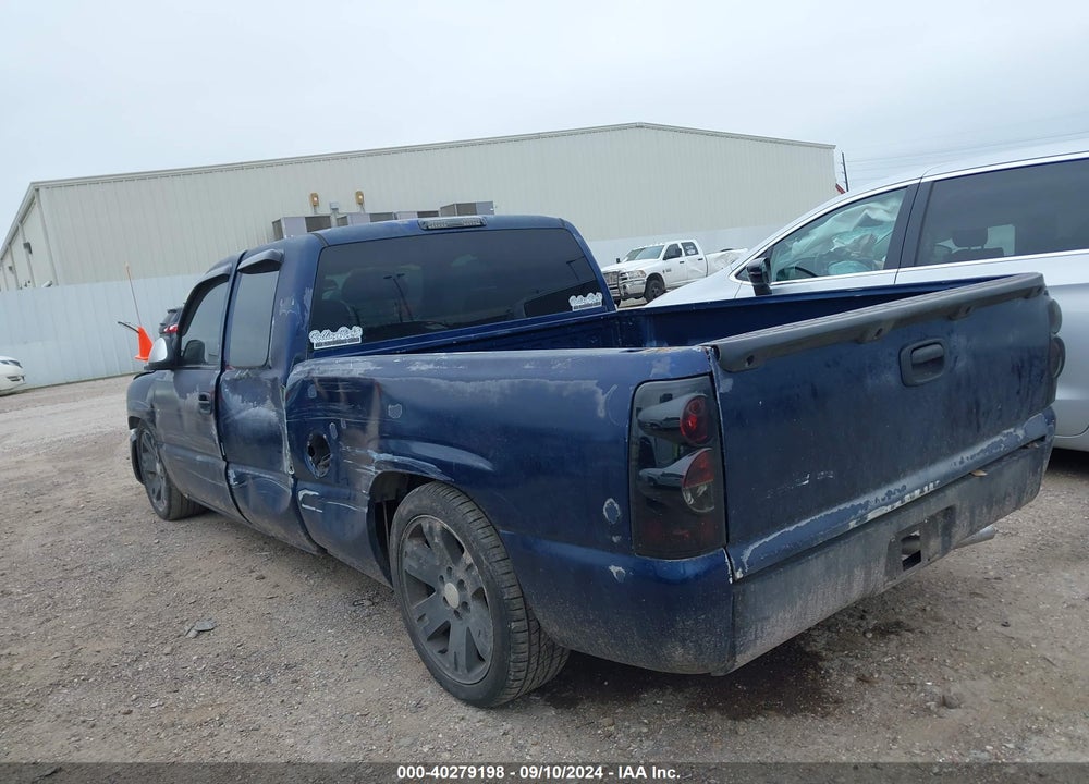 1999 GMC SIERRA 1500 SLE VIN: 2GTEC19T8X1543515