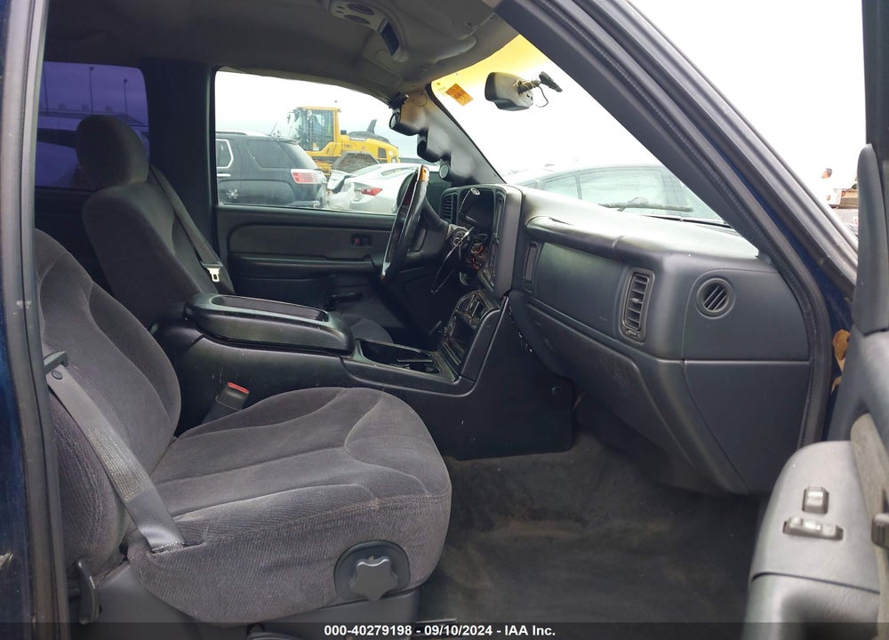 1999 GMC SIERRA 1500 SLE VIN: 2GTEC19T8X1543515