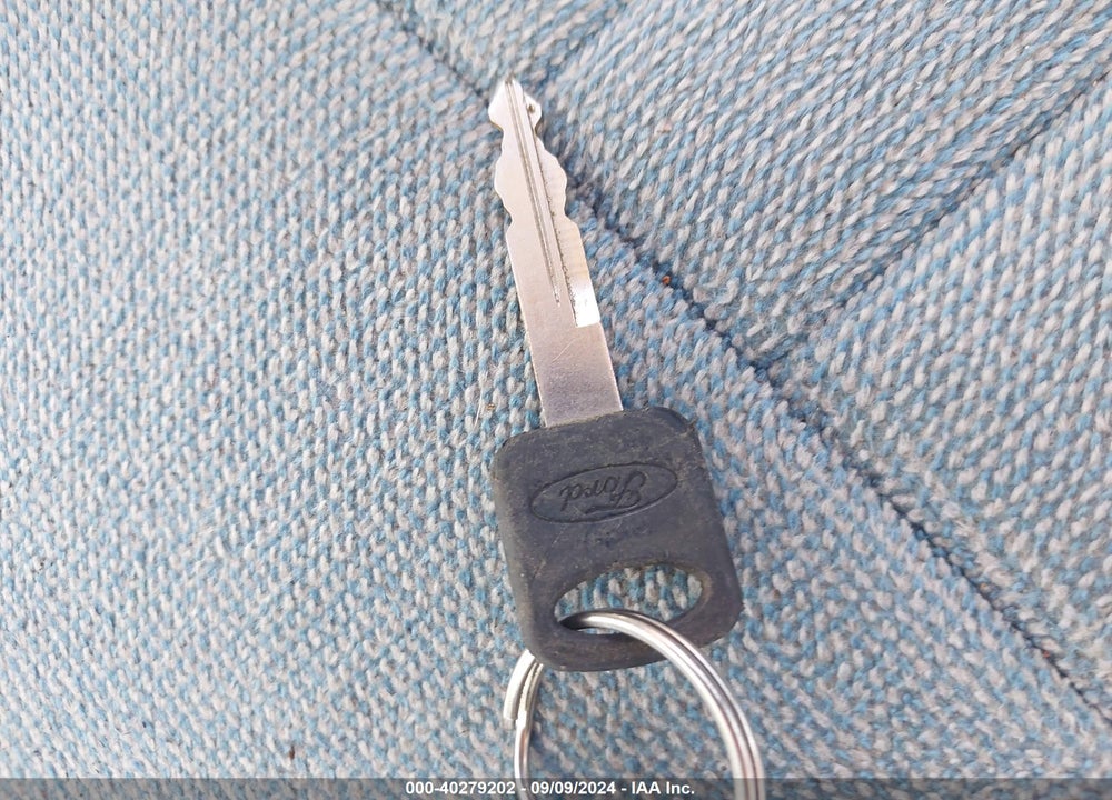 2000 COACHMEN MIRADA VIN: 3FCLF53SXXJA34848