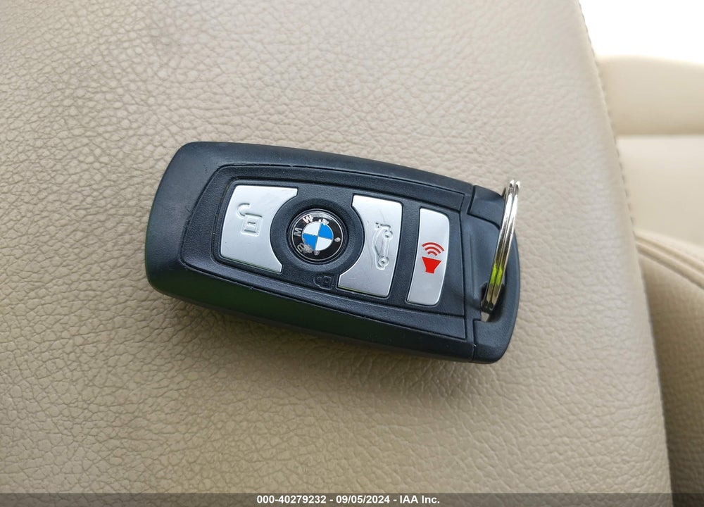 2017 BMW X3 SDRIVE28I VIN: 5UXWZ7C38H0X39030