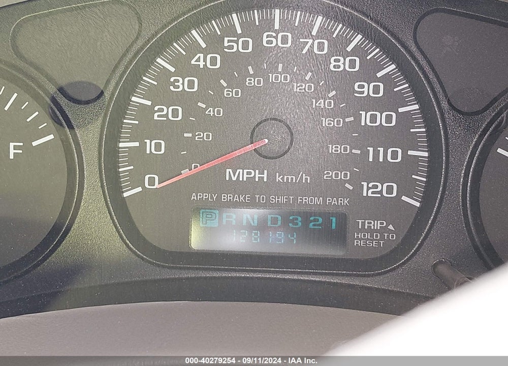 2004 CHEVROLET IMPALA VIN: 2G1WF52E449189352