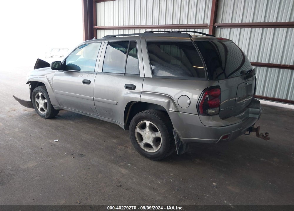 2007 CHEVROLET TRAILBLAZER LS VIN: 1GNDT13S772230572