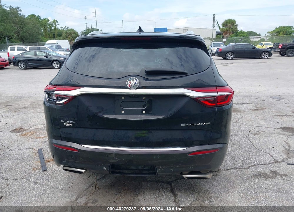 2018 BUICK ENCLAVE PREMIUM VIN: 5GAERCKW1JJ271922