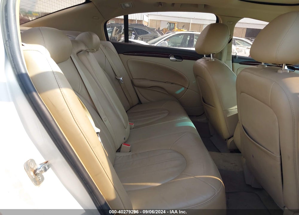 2011 BUICK LUCERNE CXL VIN: 1G4HC5EM5BU141754