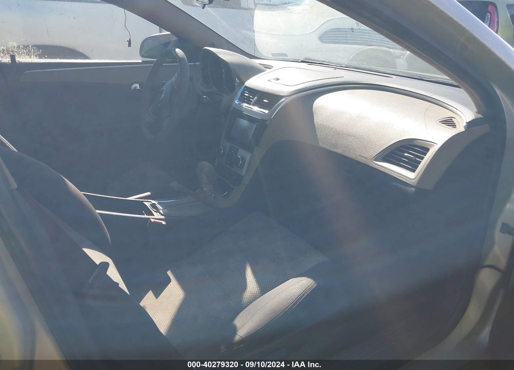 2010 CHEVROLET MALIBU LS VIN: 1G1ZA5EB4AF112349