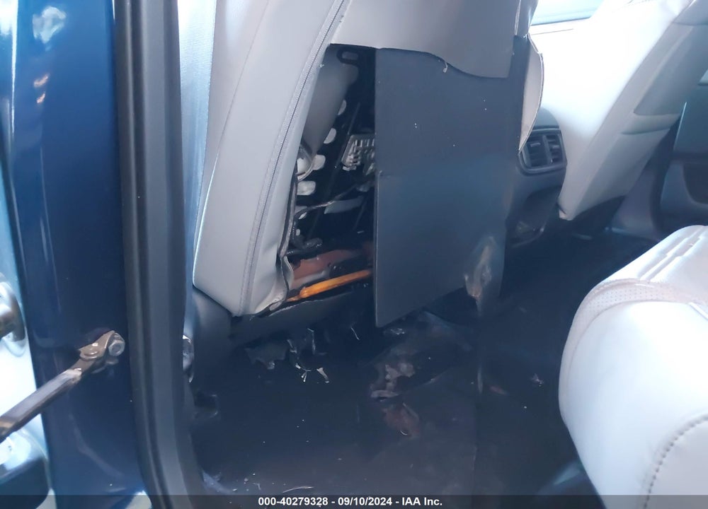 2018 HONDA CR-V EX-L/EX-L NAVI VIN: 2HKRW2H87JH623728