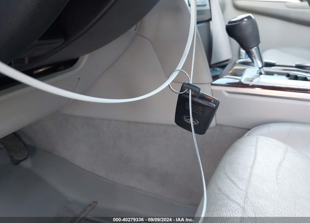 2013 TOYOTA CAMRY XLE VIN: 4T1BF1FK4DU672983