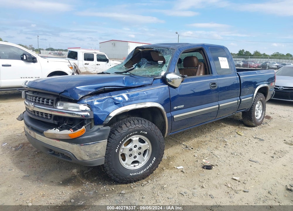 2000 CHEVROLET SILVERADO 1500 LT VIN: 2GCEK19T5Y1373134