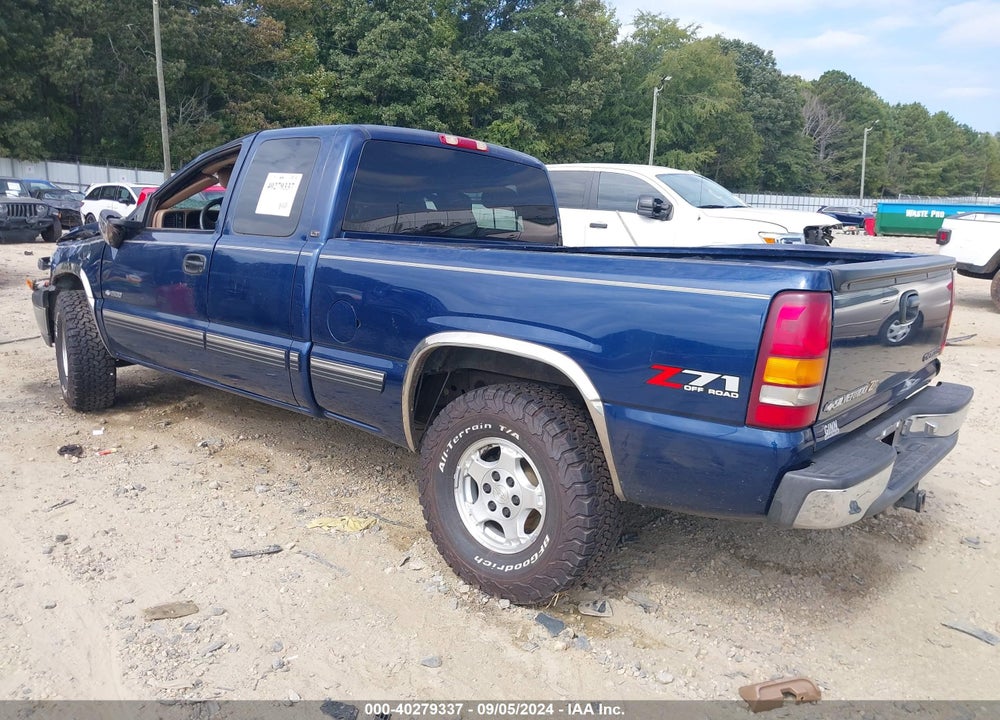 2000 CHEVROLET SILVERADO 1500 LT VIN: 2GCEK19T5Y1373134