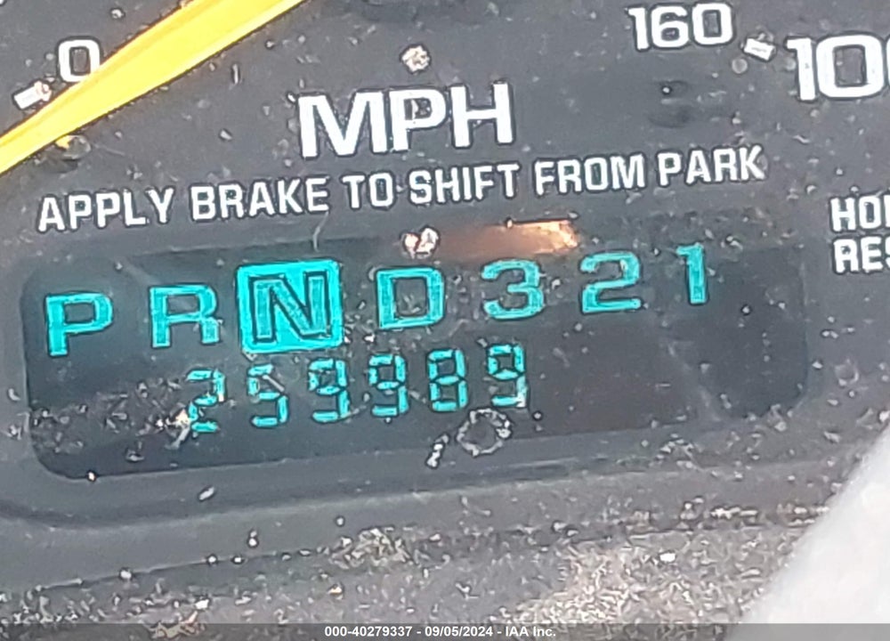 2000 CHEVROLET SILVERADO 1500 LT VIN: 2GCEK19T5Y1373134