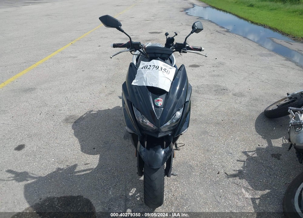2023 YIBEN 7 SERIES VIN: LYDY7TKH1P1500064