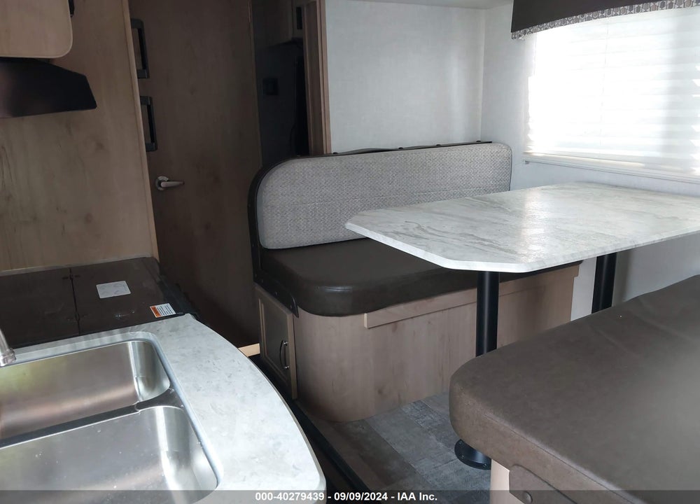 2020 WINNEBAGO OTHER VIN: 54CTM2J23L3049919