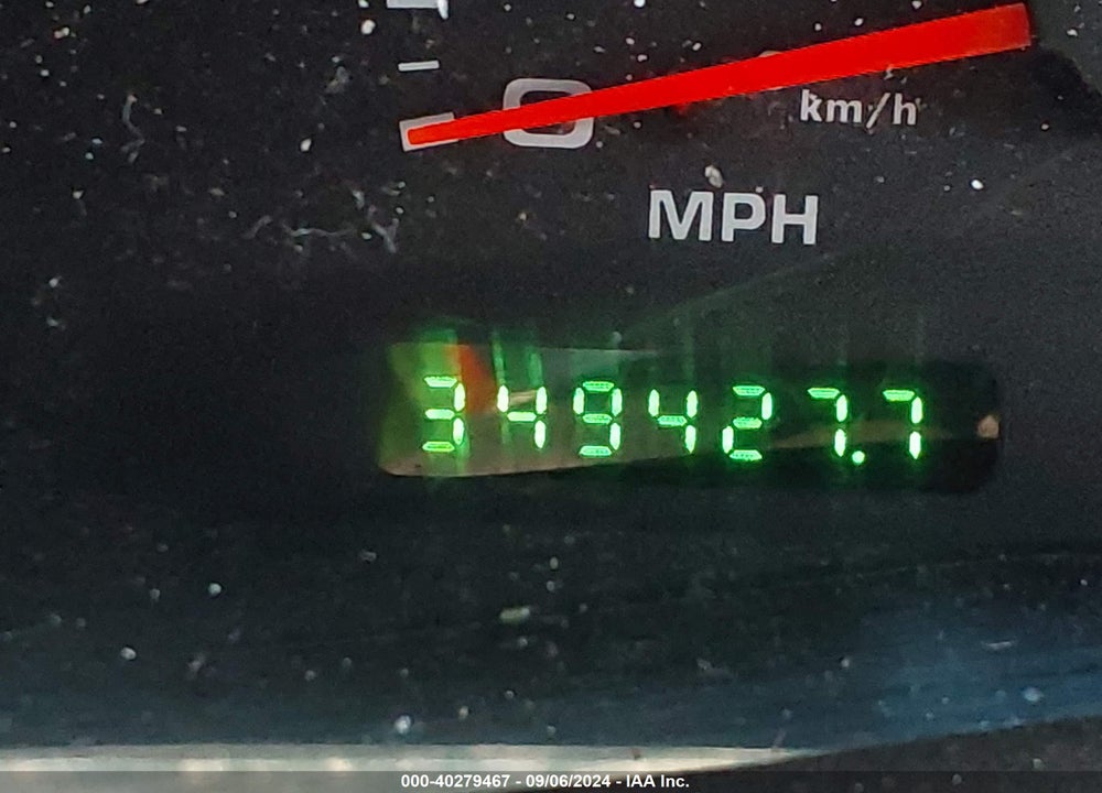 2002 FORD F-250 XL/XLT VIN: 1FTNF21L02ED18988