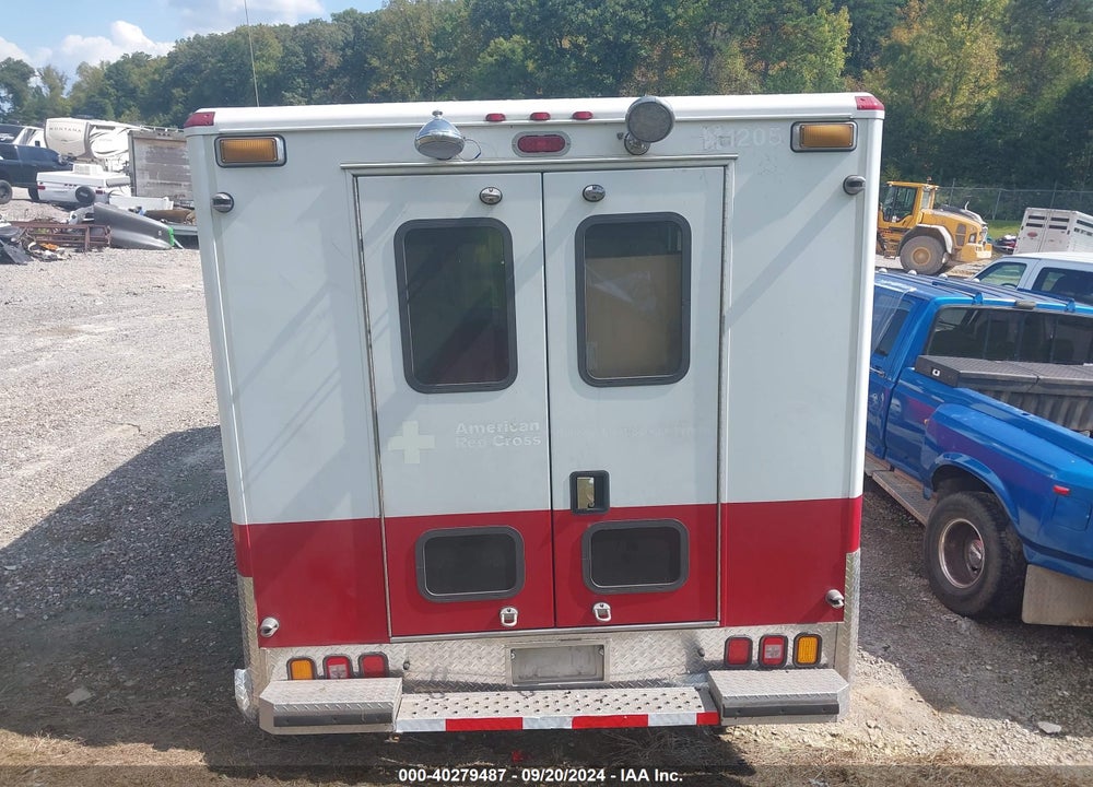 2007 FORD E-450 CUTAWAY VIN: 1FDXE45P07DA56418