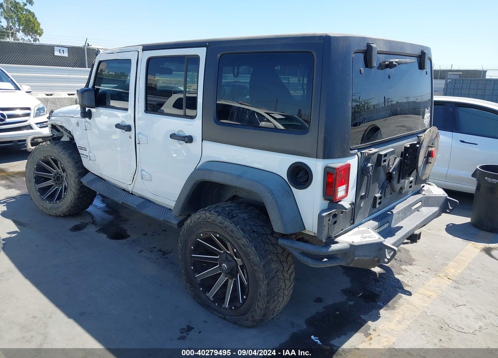 2018 JEEP WRANGLER JK UNLIMITED SPORT S 4X4 VIN: 1C4BJWDG3JL838894