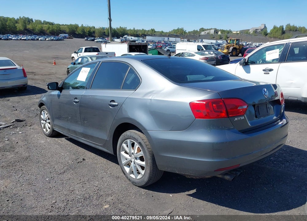 2011 VOLKSWAGEN JETTA 2.5L SE VIN: 3VWDZ7AJ4BM377287