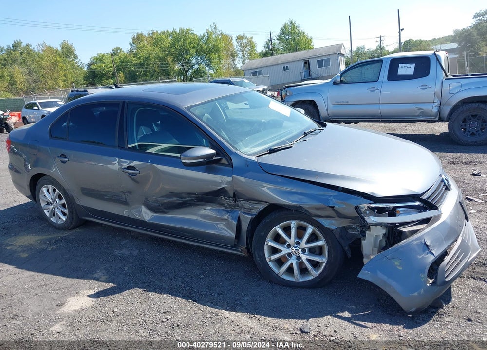 2011 VOLKSWAGEN JETTA 2.5L SE VIN: 3VWDZ7AJ4BM377287