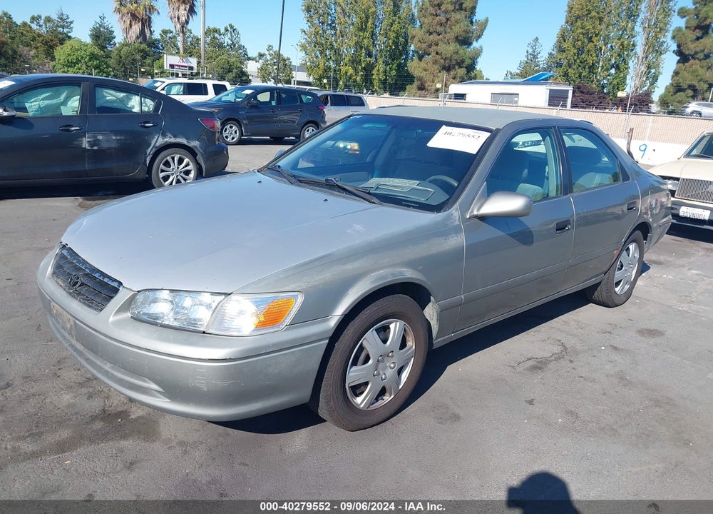2001 TOYOTA CAMRY LE VIN: JT2BG22K910547728