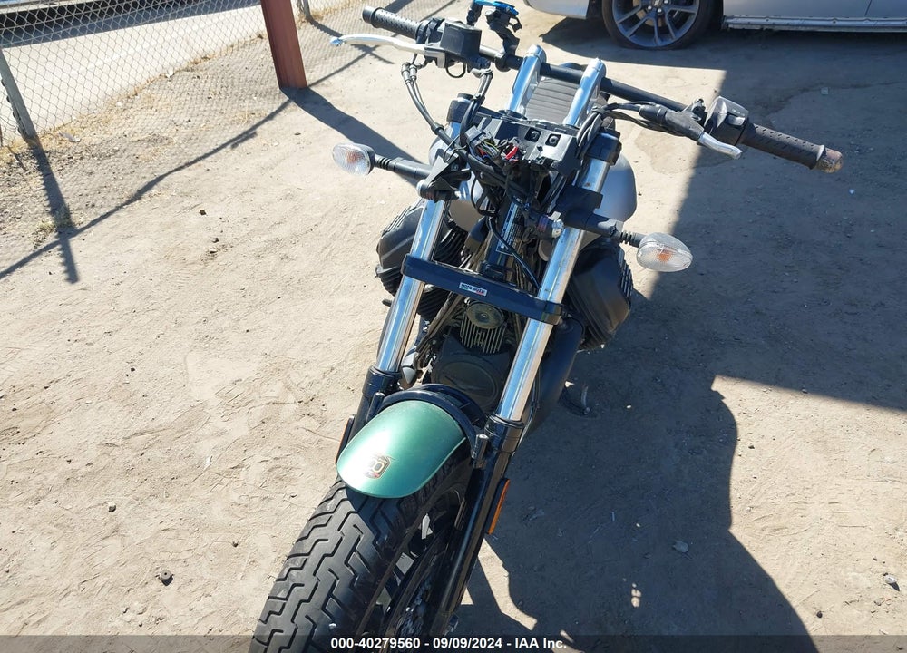 2021 MOTO GUZZI V9 BOBBER VIN: ZGUMAUB03MM000055