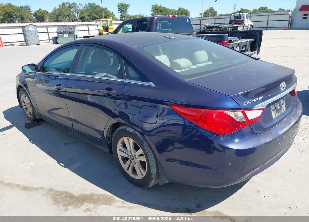 2011 HYUNDAI SONATA GLS VIN: 5NPEB4AC2BH133090