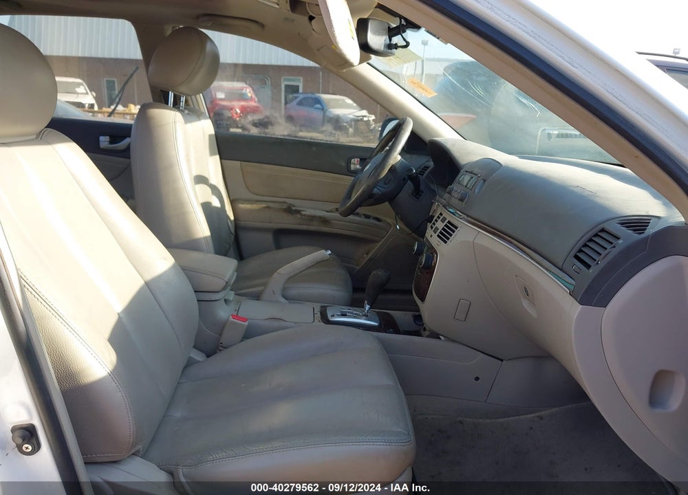 2008 HYUNDAI SONATA VIN: 5NPEU46F58H357850