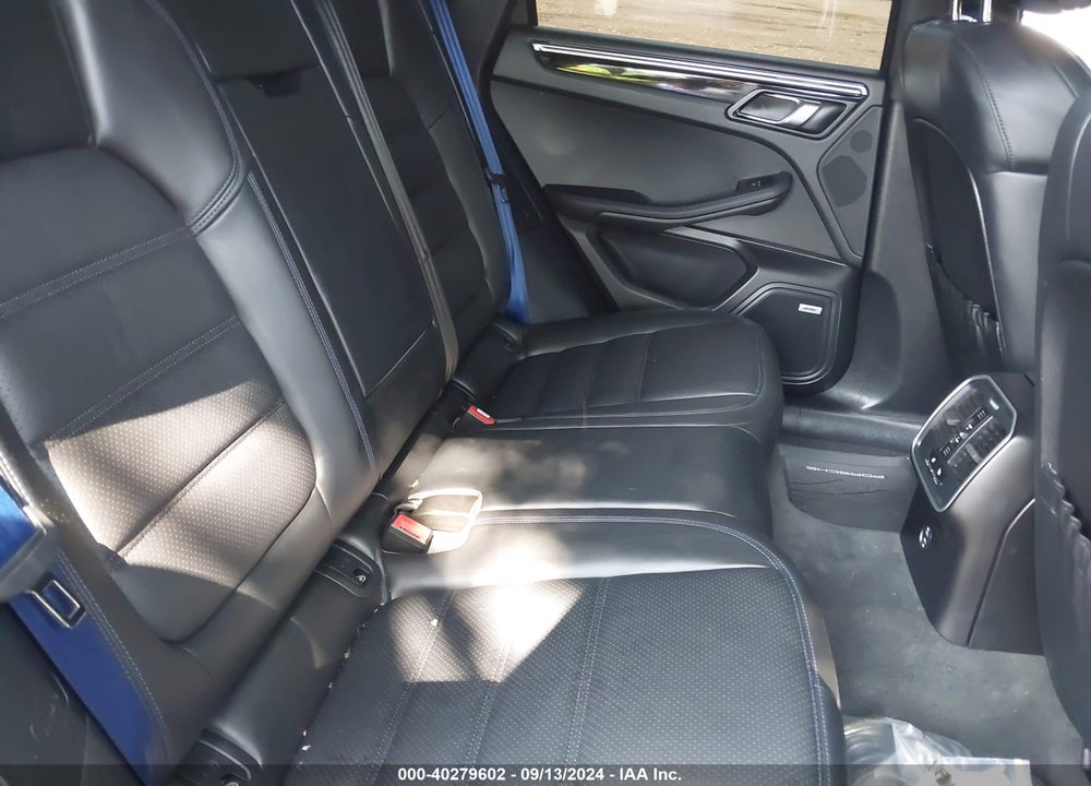 2023 PORSCHE MACAN T VIN: WP1AA2A55PLB01372