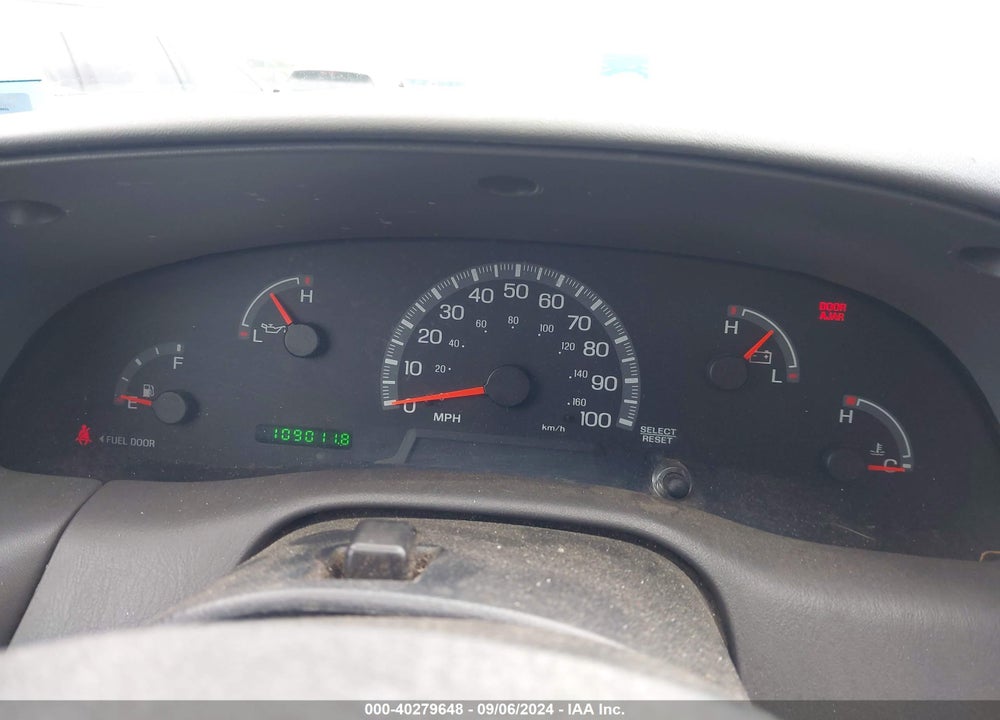2004 FORD F-150 HERITAGE XL/XLT VIN: 2FTRF17294CA49179