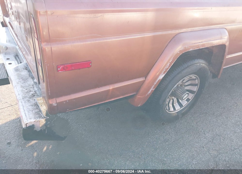 1983 JEEP TRUCK J10 VIN: 1JTCN26NXDT007795