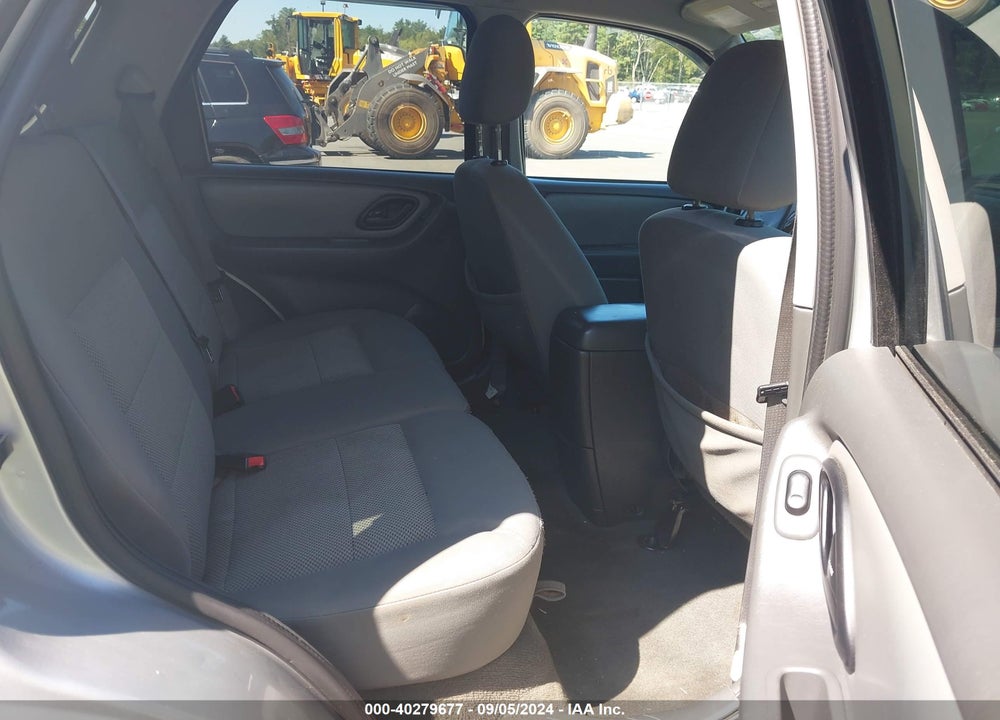 2007 FORD ESCAPE XLT VIN: 1FMCU93Z87KA30731