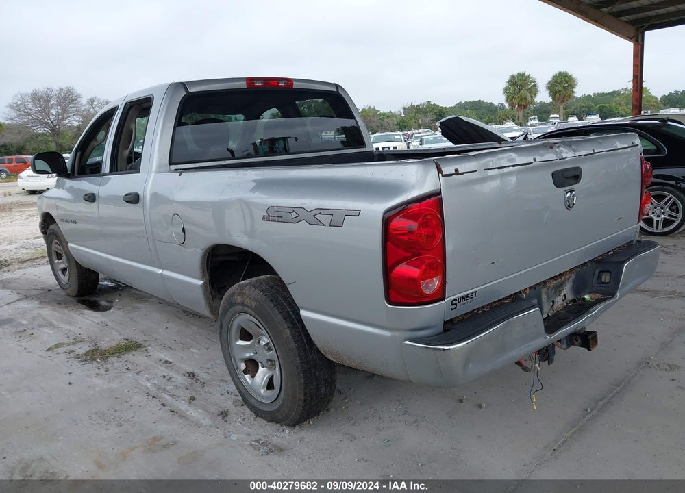 2007 DODGE RAM 1500 VIN: 1D7HA18K07J556699