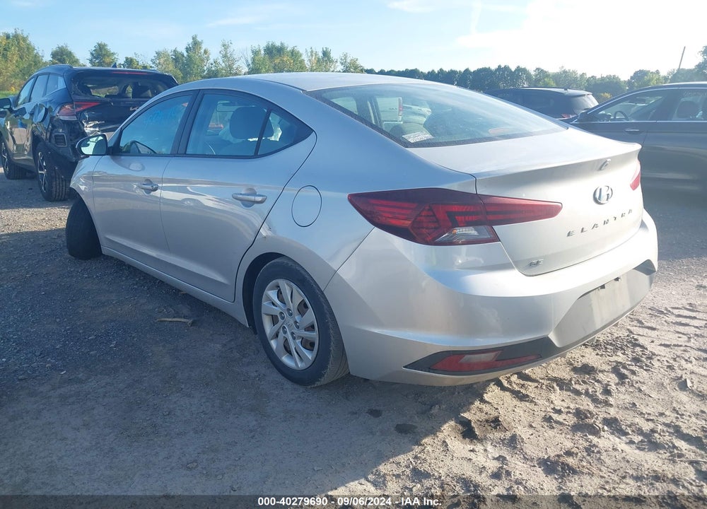 2019 HYUNDAI ELANTRA SE VIN: 5NPD74LF9KH464964